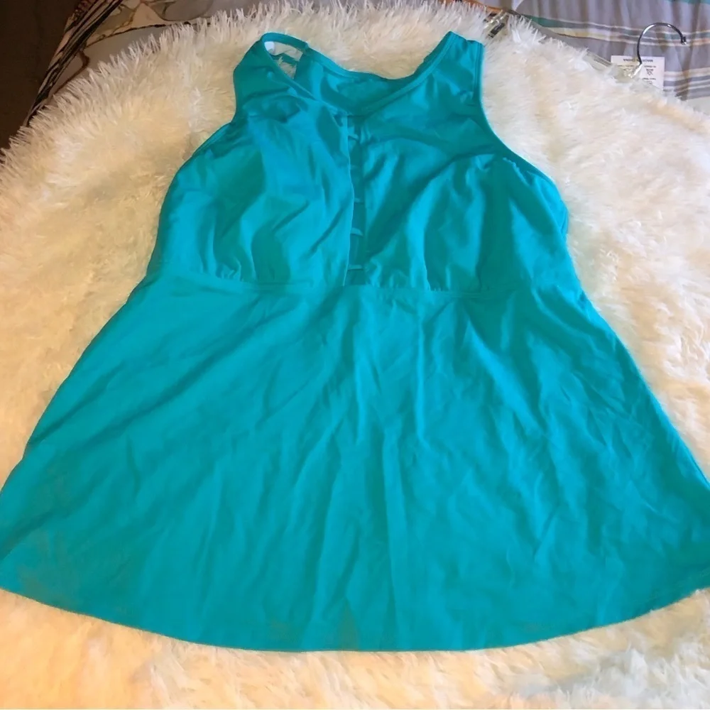VENUS Swim Teal Blue Sleeveless Swim Tank Top NWOT Size 22
